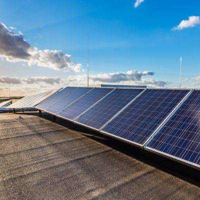 Quelle est la différence entre solaire photovoltaïque et thermique au Maroc ?